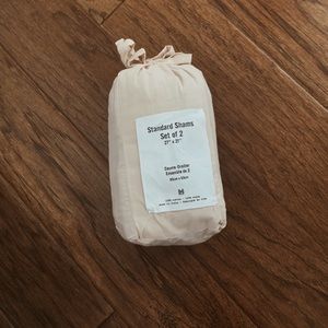 urban outfitters pink shams